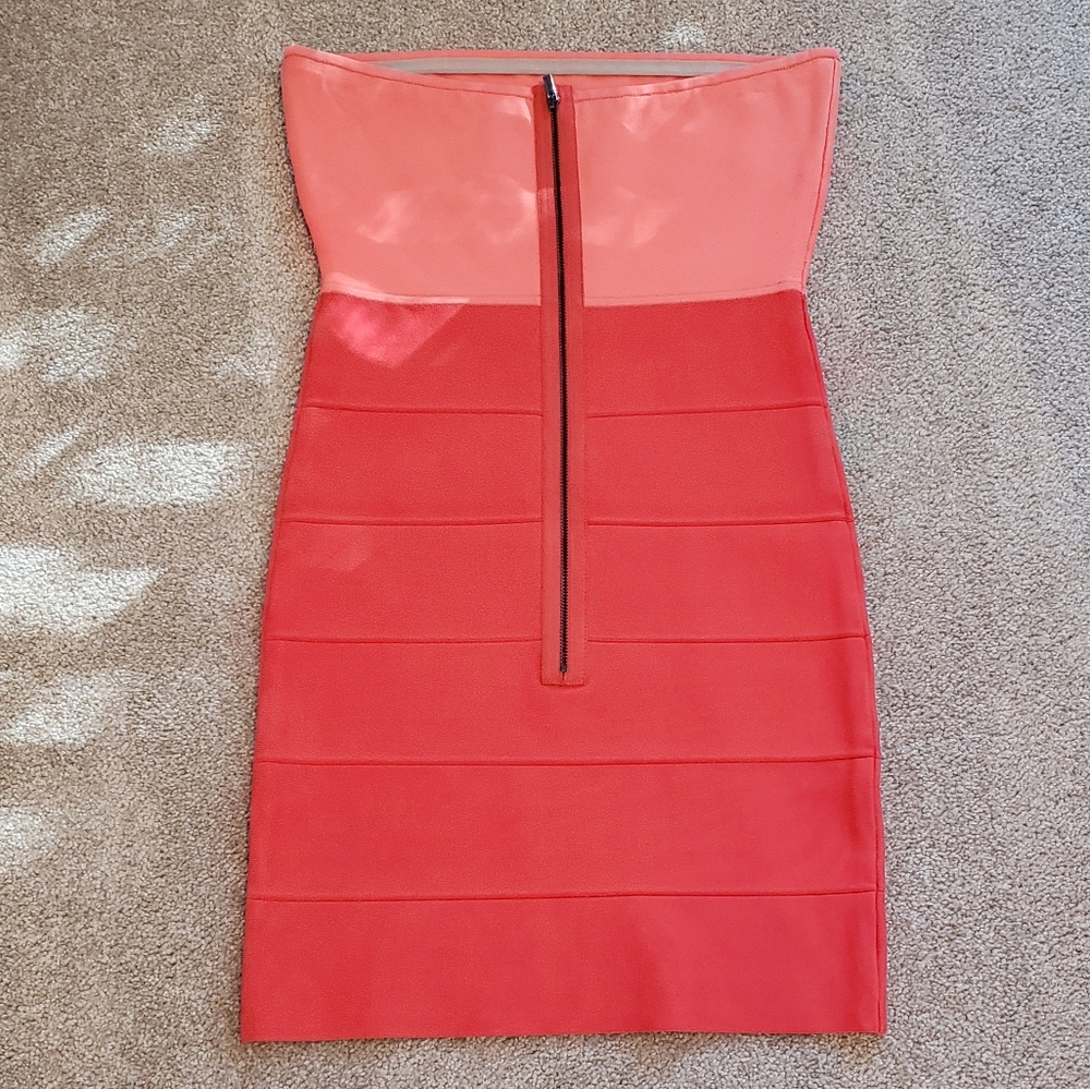 NWOT BCBG Alyona coral bodycon dress - Picture 3 of 7
